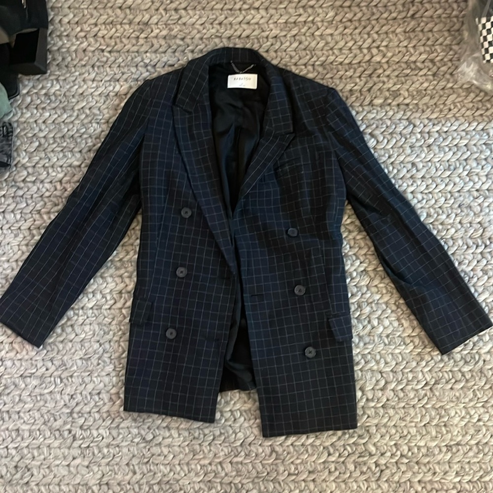 Navy aritzia blazer